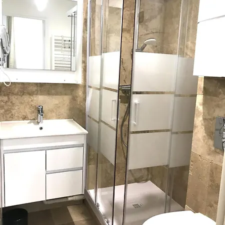 Le Celeste - Hypercentre - Proche Parcs & Thermes - Parking 50m Διαμέρισμα *